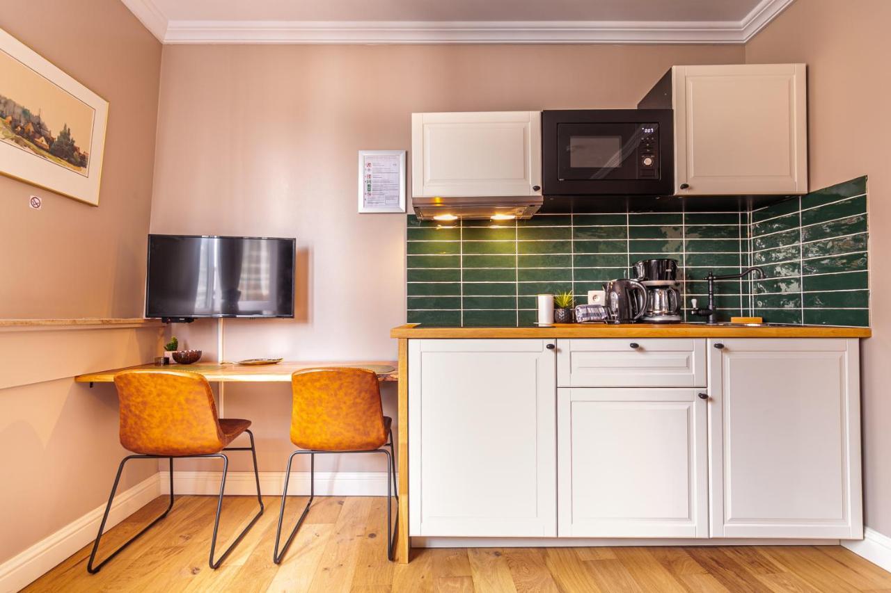Luxury Suites Boutique By Rikas Hotels Antwerpen Exteriör bild