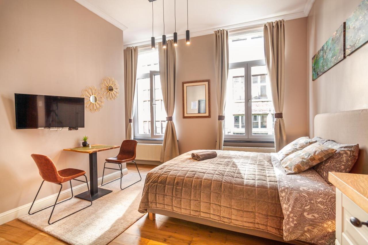 Luxury Suites Boutique By Rikas Hotels Antwerpen Exteriör bild