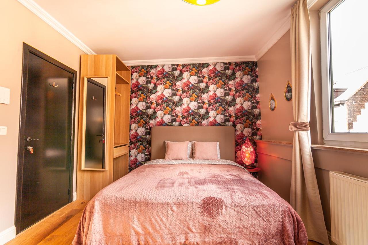 Luxury Suites Boutique By Rikas Hotels Antwerpen Exteriör bild