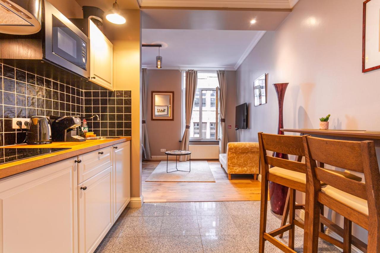 Luxury Suites Boutique By Rikas Hotels Antwerpen Exteriör bild