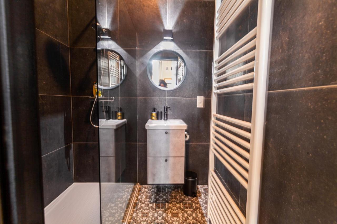 Luxury Suites Boutique By Rikas Hotels Antwerpen Exteriör bild